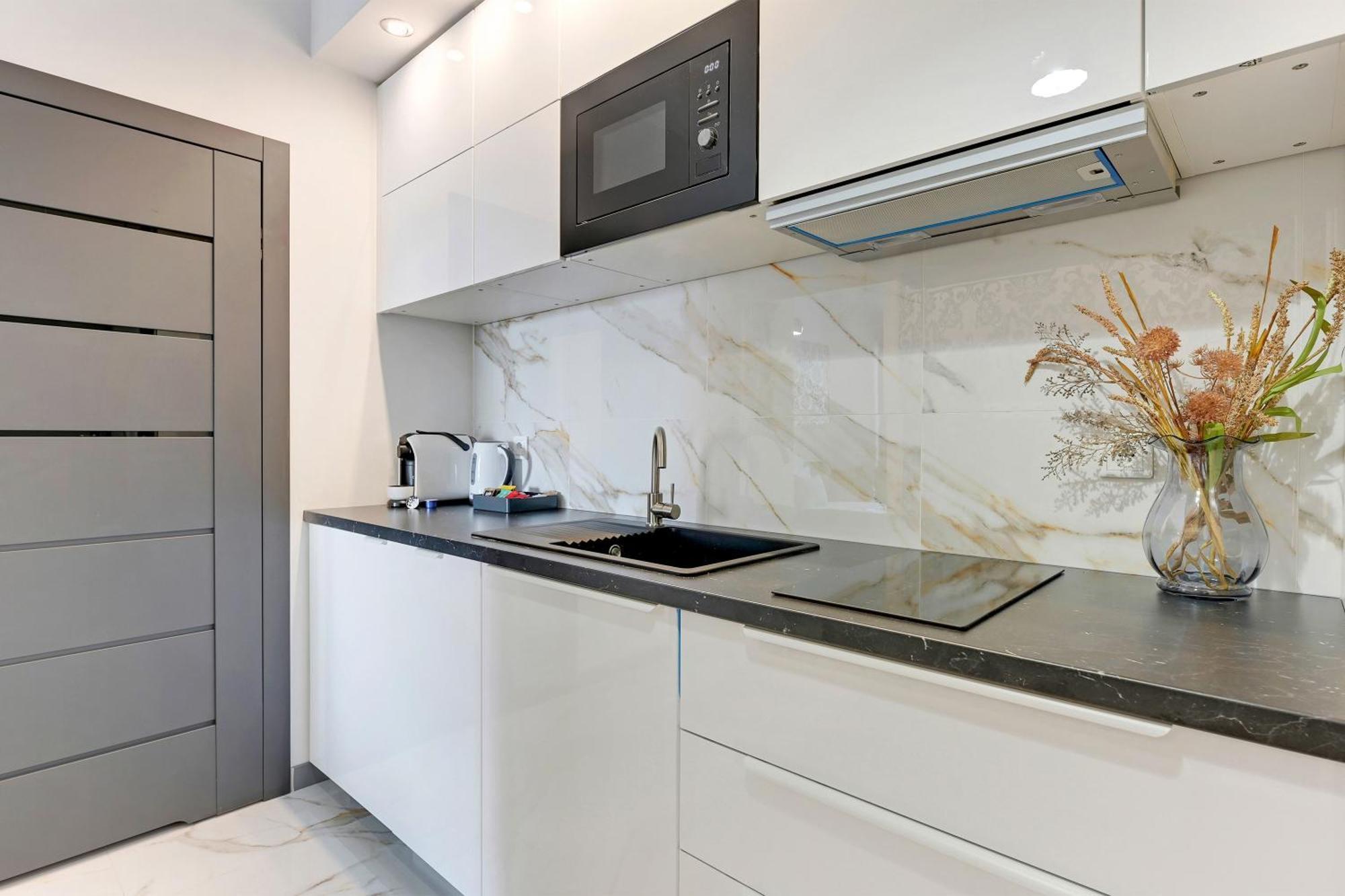 Granaria Riverside By Downtown Apartments — Photos 3